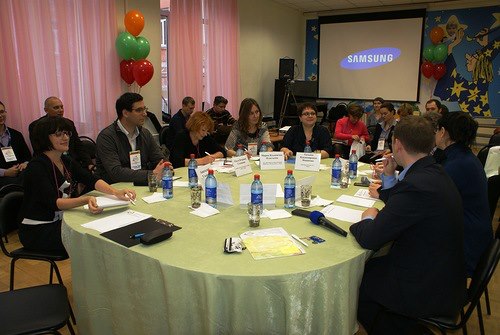 Вы сейчас просматриваете Открытый культурно-педагогический форум "Воспитание с помощью окружения" в Перми. Октябрь 2012