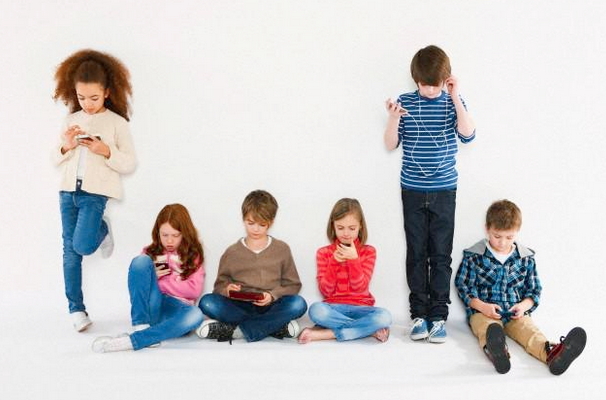 Вы сейчас просматриваете 21 — 22 марта 2015 — 10 советов — «Зависимости у детей и причины их возникновения»